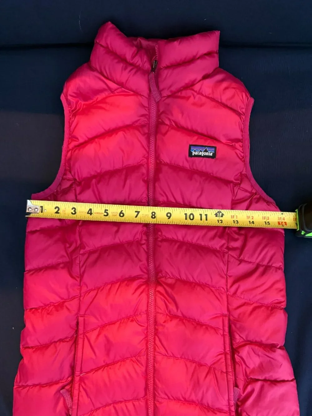 Patagonia Girls Down Vest Pink Fuschia Zip Up